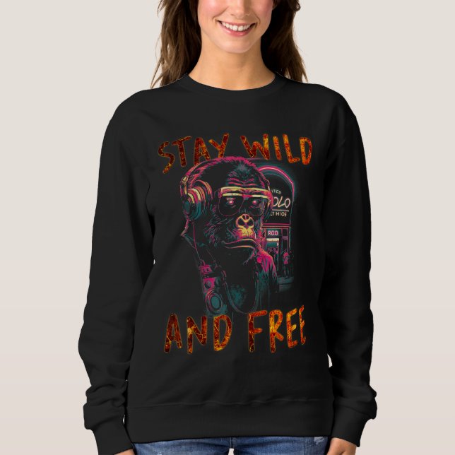 Cool gorilla with music vibes Stay wild and free d Sweatshirt (Vorderseite)
