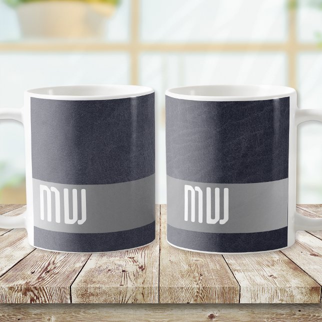 Cool Leather Metal Stripe Bold Monogram Kaffeetasse (Von Creator hochgeladen)