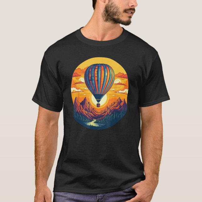 Cool Mountain Lake Sunset Adventures with hot Air  T-Shirt (Vorderseite)
