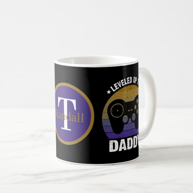 Cool new Dad add monogram video gamer Kaffeetasse (VorderseiteRechts)
