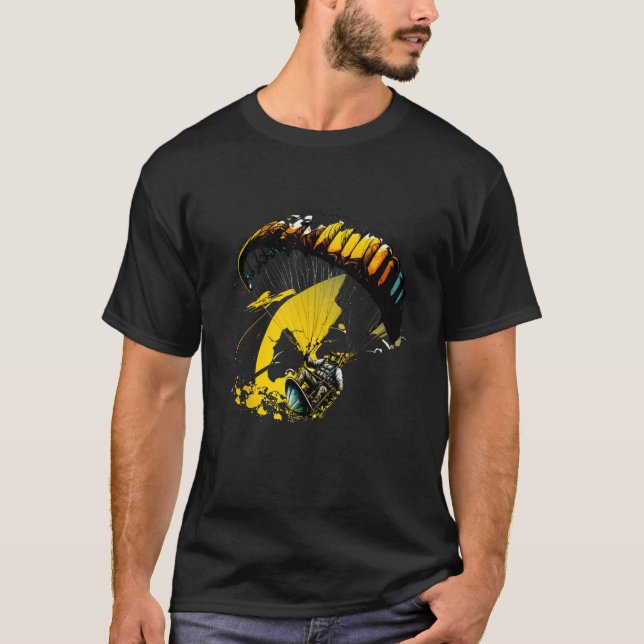 Cool paraglider in fast paced action T-Shirt (Vorderseite)