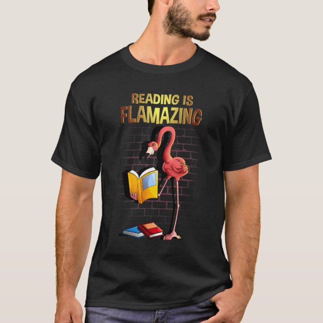 Cool Reading is Flverbante Flamingo Book Reader T-Shirt (Vorderseite)