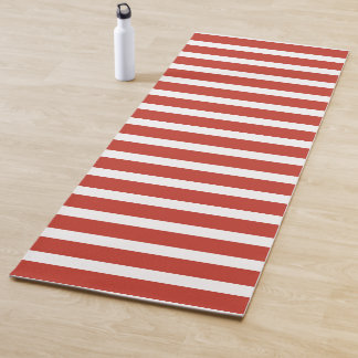 Cool retro red and white stripes  yogamatte