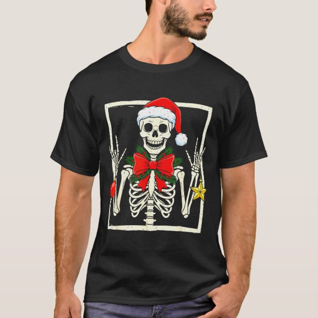 Cool Rocker Skeleton Santa Hat Christmas Punk Rock T-Shirt (Vorderseite)