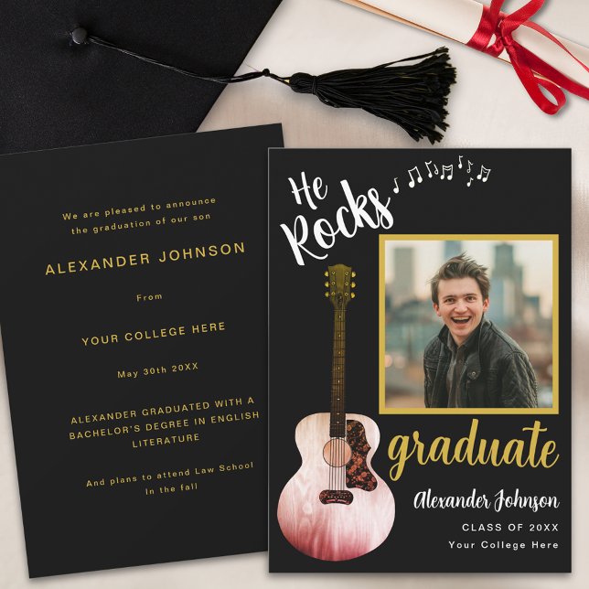 Cool Rocks Graduate Foto Modernes Black Gold Ankündigung (Cool black and gold graduation announcement card with graduate photo and rustic country guitar)