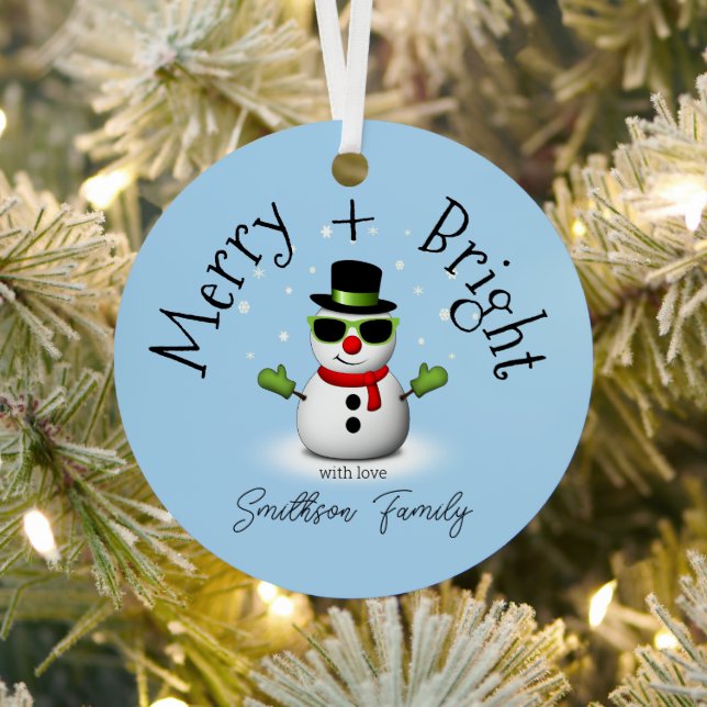 Cool Snowman Merry Bright Weihnachts Custom Family Ornament Aus Metall (InSitu)