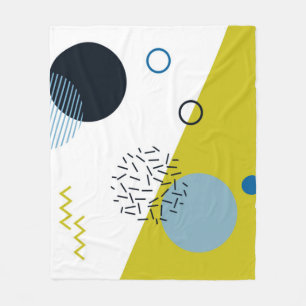 Cool, trendig, modern, geometrisch grün von Memphi Fleecedecke