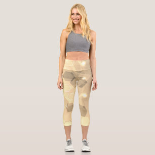 Cool Warm-Gelbes abstraktes geometrisches Muster Capri Leggings