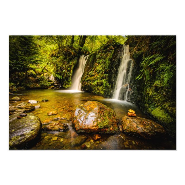 Coolalingo Wasserfälle: Die versteckten Wasserfäll Fotodruck (Vorne)