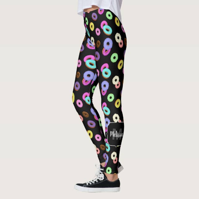 Coole, bunte Donuts schwarze Monogramm Leggings (Links)