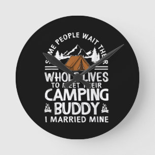 Coole Camping-Kumpel-Geschenke für Männer Frauen L Runde Wanduhr