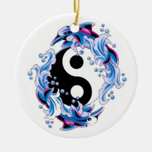 Coole Cartoontätowierungssymbol Yin Yang Delphine Keramikornament