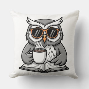 Coole Eule liest mit Kaffee Kissen