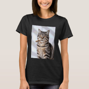 Coole Katze raucht Zigarette Lustige Männer Frauen T-Shirt