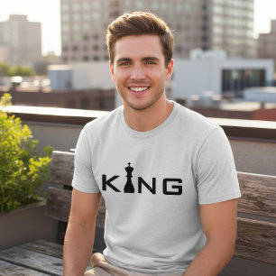 Coole König Typography Schachspieler T-Shirt