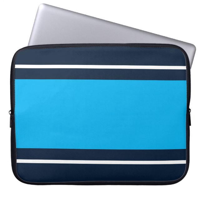 Coole, kühne Nautical Navy Sky Blue Racing Stripes Laptopschutzhülle (Vorderseite)
