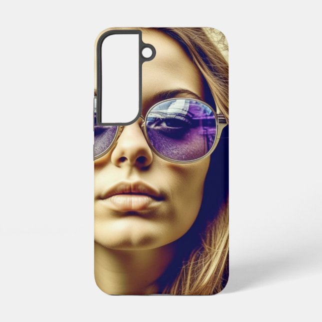 Coole Lady mit Reflektion in ihrer Sonnenbrille Samsung Galaxy Hülle (Rückseite)