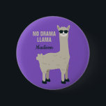 Coole Lama-Name- u. -farbknöpfe Button<br><div class="desc">Sie können die Hintergrundfarbe dieses Einzelteils zu jeder möglicher Farbe besonders anfertigen,  die Sie wollen. Sehen Sie meinen Speicher für tierischereillustrationseinzelteile.</div>