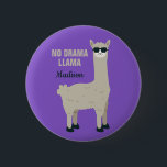 Coole Lama-Name- u. -farbknöpfe Button<br><div class="desc">Sie können die Hintergrundfarbe dieses Einzelteils zu jeder möglicher Farbe besonders anfertigen,  die Sie wollen. Sehen Sie meinen Speicher für tierischereillustrationseinzelteile.</div>