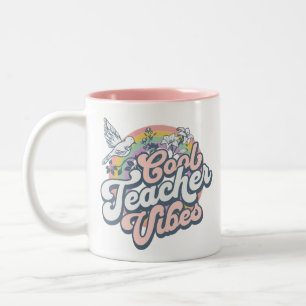 Coole Lehrer-Vibes Retro-Regenbogen-Vogel Zweifarbige Tasse
