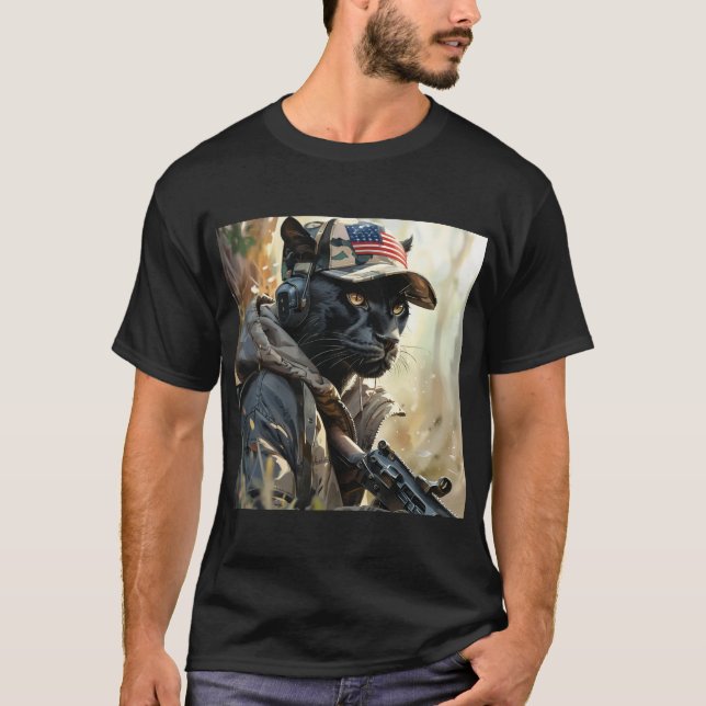 Coole MAGA-Katze mit Gun & Camouflage BLACK PANTHE T-Shirt (Vorderseite)