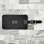 Coole moderne, elegante Black Monogram-Adresse Gepäckanhänger<br><div class="desc">Dieses moderne,  elegante,  monogramm Gepäckanhänger besticht durch Ihre Initialen auf dunkelschwarz bedrucktem Leder in einem klassischen coolen typografischen Design. Auf der Rückseite ist Platz für Ihre Adresse.</div>