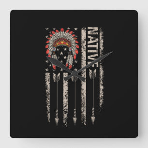 Coole Native American Feather Arrow Flag-Adresse Quadratische Wanduhr