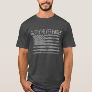 Coole patriotische Herrlichkeit verblasst nie und T-Shirt