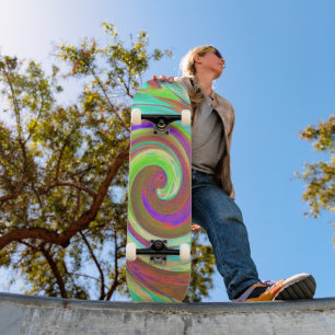 Coole Retro-Herbstfarben flüssige Kunstschmuck Skateboard