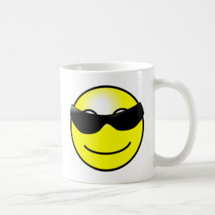 Coole Sonnenbrille-gelbes Gesicht Tasse