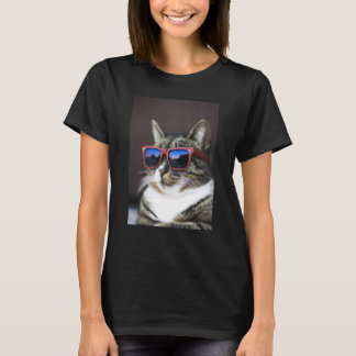 Coole Tabby Cat Tragen einer Sonnenbrille T-Shirt