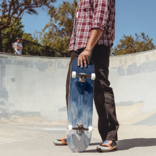 Cooler Abstrakter Ozean  Skateboard