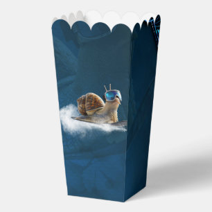 Cooler als die Erholung, die Snowboardsnail. Geschenkschachtel