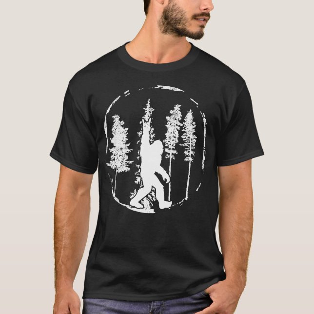 Cooler Bigfoot im Forest Rock Roll Shirt Sasquatsc (Vorderseite)