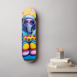 Cooler blauer Elefant mit Brillengraffiti Skateboard