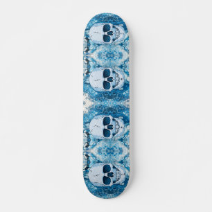 Cooler Blauer Skull Skateboard