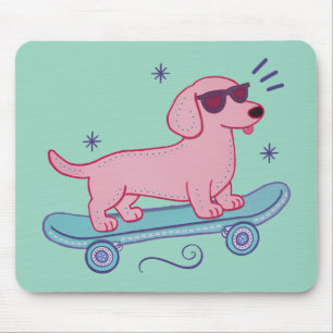 Cooler Dachshund auf Skateboard   Lustige Hunde Ku Mousepad