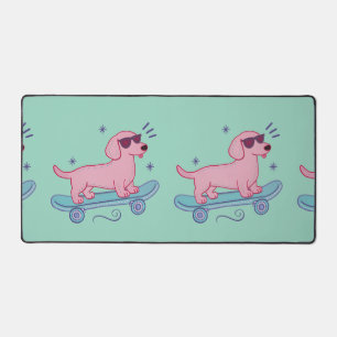 Cooler Dachshund auf Skateboard   Lustige Hunde Ku Schreibtischunterlage
