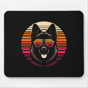 Cooler deutscher Schäferhund Dog Retro Sunset Art  Mousepad