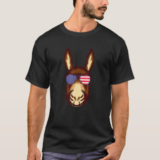 Cooler Donkey trägt US-Flaggensonnenbrille US-Amer T-Shirt