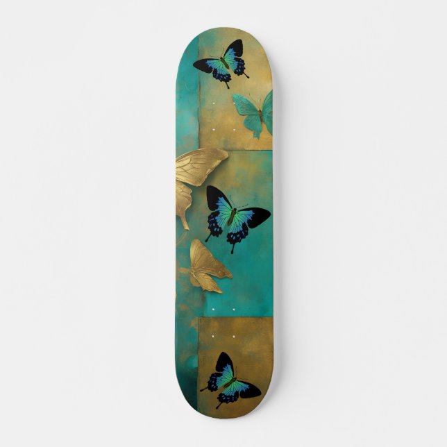 Cooler, gestörter Grunge Aquamariner Schmetterling Skateboard (Vorne)
