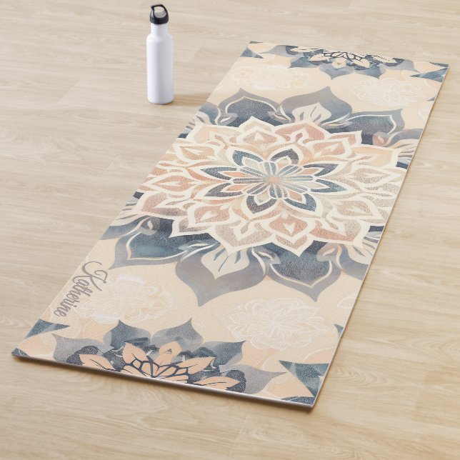 Cooler Mandala-Blush-Pink-Boho-Schriftname  Yogamatte (Beispiel)