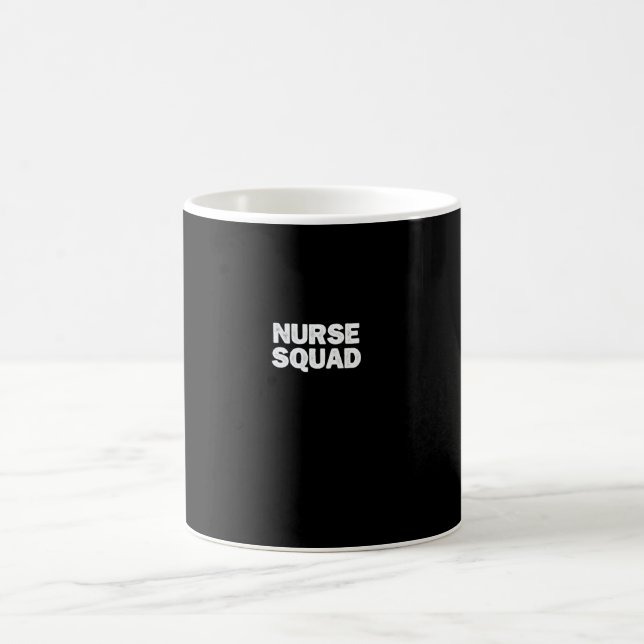 Cooler Minimaler Lustiger Krankenpfleger-Team-Pull Kaffeetasse (Mittel)