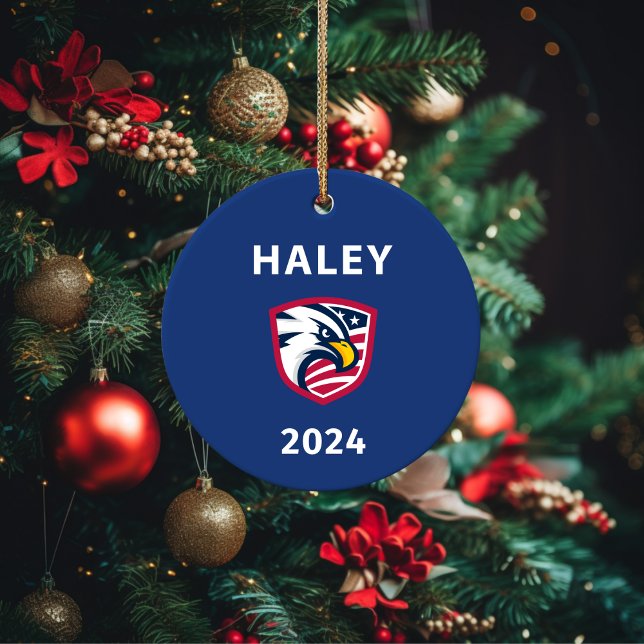 Cooler Patriotiker Nikki Haley 2024 Election Eagle Keramik Ornament (Von Creator hochgeladen)