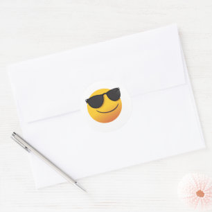 Cooler Smiley-Aufkleber Lustiges Emoji-Design Runder Aufkleber