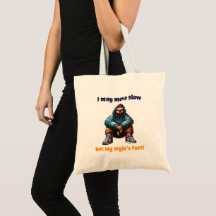 Cooler Urban Sloth in Sneakers und Hoodie Tragetasche
