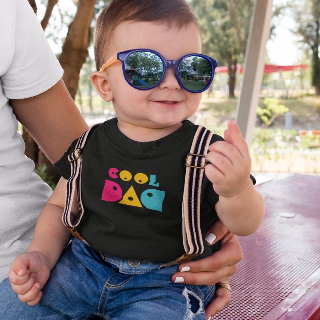 Cooler Vater Baby T-shirt (Von Creator hochgeladen)