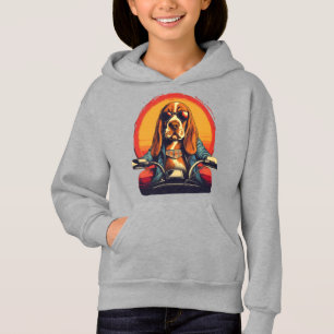 Cooles Basset-Hundbiker bei Sonnenuntergang Hoodie