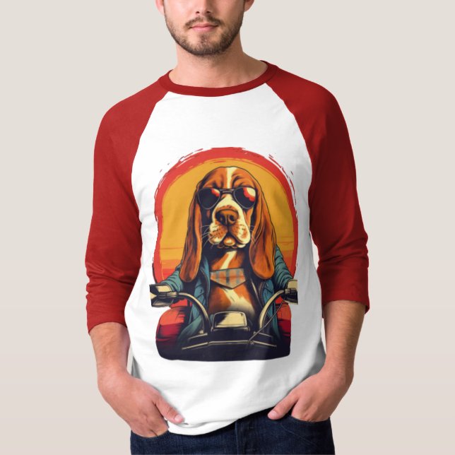 Cooles Basset-Hundbiker bei Sonnenuntergang T-Shirt (Vorderseite)