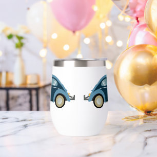 cooles blaues Retroauto mit Manschetten